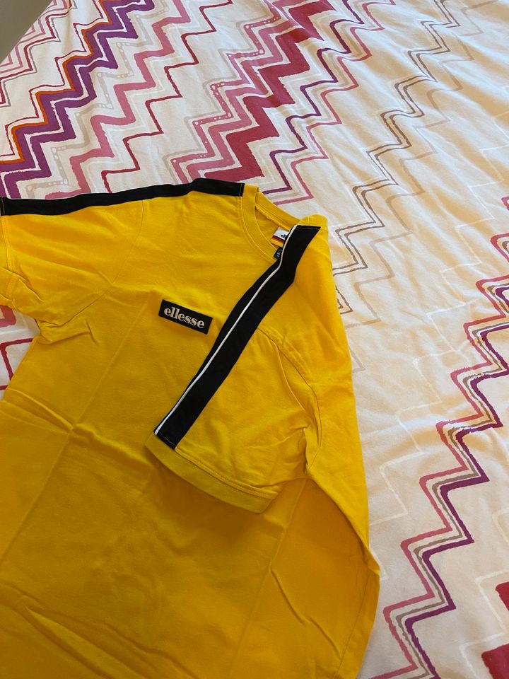 Ellesse T-Shirt Gelb in Reutlingen