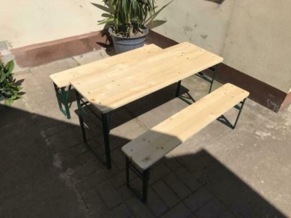 Stühle Tische Bänke mieten in Bad Duerrenberg