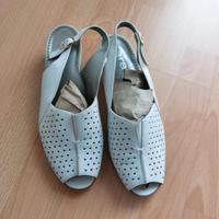 Ara Echtleder Absatz Sandalen gr. 7,5/40,5 Brandenburg - Zossen Vorschau