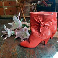 80er Jahre true Vintage Leder Stiefel rot Ankle Boots Grösse 39 Friedrichshain-Kreuzberg - Kreuzberg Vorschau