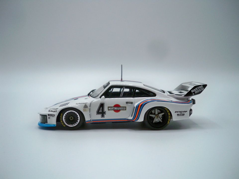 Porsche 935/76 Martini - MINICHAMPS - 1:43 - NEU - MODELLAUTO in Freilassing