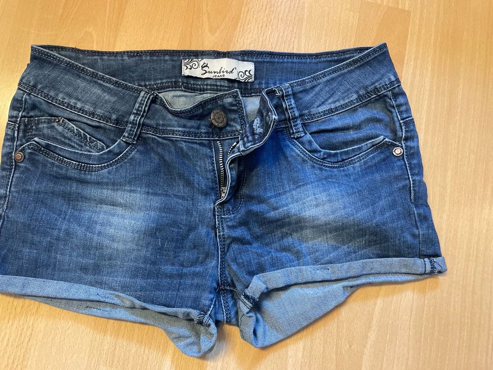 Jeans-Shorts Größe 29 in Trier