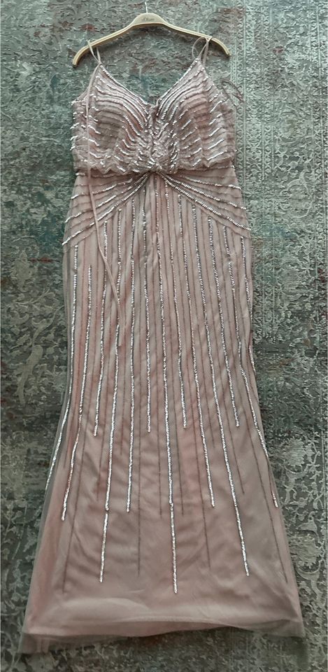 Vera Mont Abendkleid Rosé Pailietten in Castrop-Rauxel