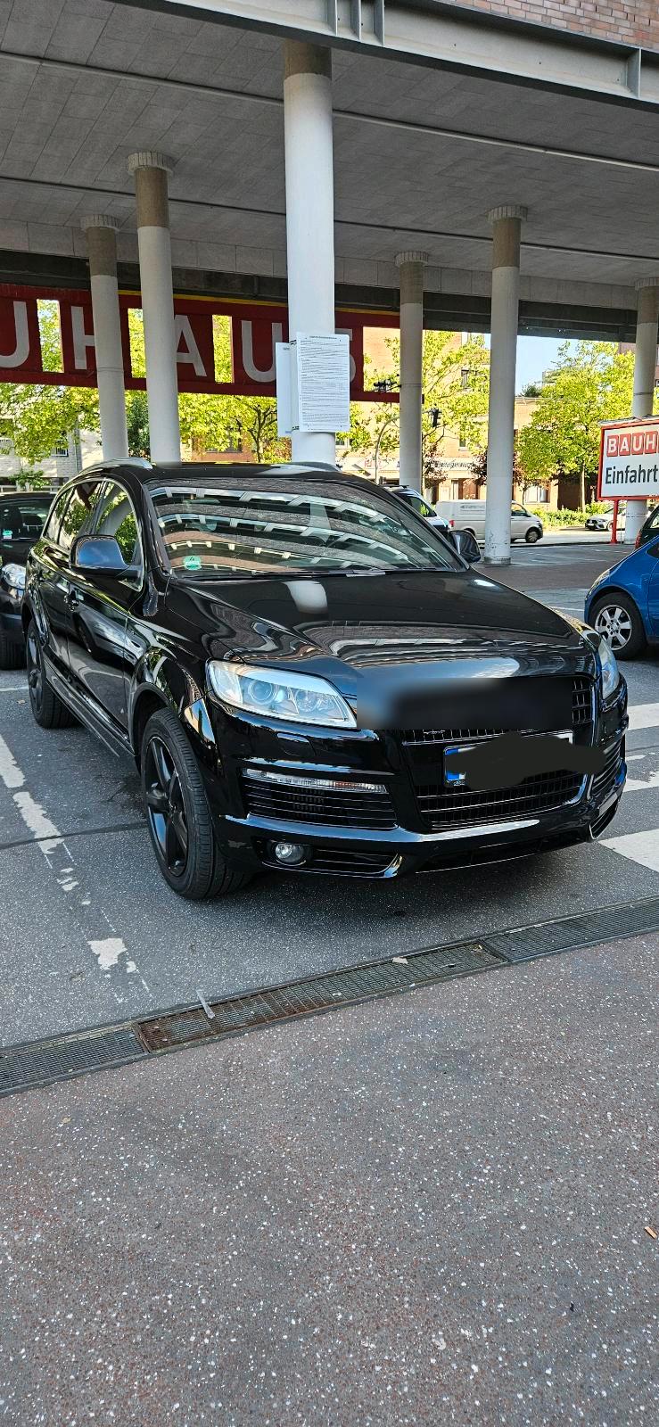 Abbildung des Autos audi q7 7 sitzer