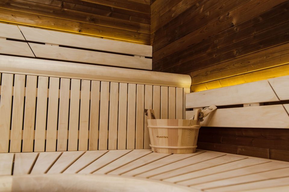 -15% Thermoholz Sauna / LUX / Fasssauna / Gartensauna / Saunahaus in Berlin