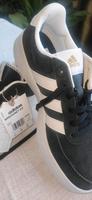 Adidas Damen Leder  Sportschuhe Tennisschuhe Sneaker gr.42 NEU Baden-Württemberg - Münsingen Vorschau