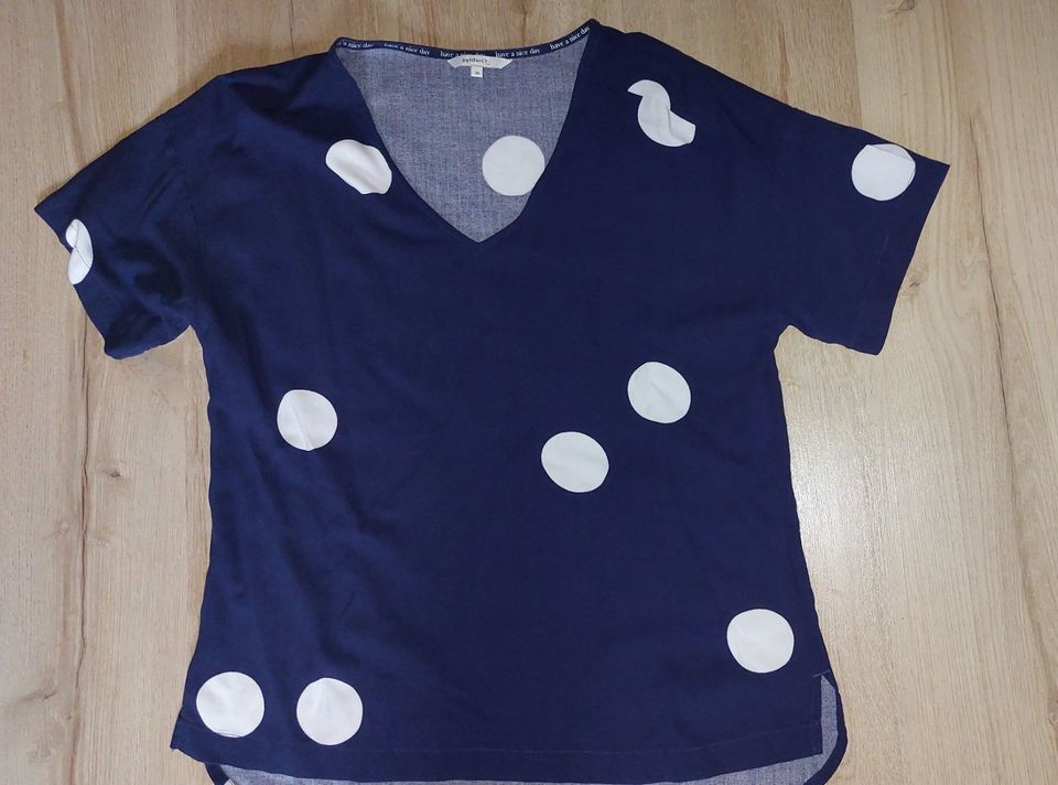 DamenT-Shirt, Sandwich, 36, blau mit Punkten, guter Zustand in Hannover