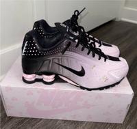 NIKE SHOX R4 SAKURA LIMITIERT❌DAMEN GR.39 NEU OVP❌ Dresden - Äußere Neustadt Vorschau