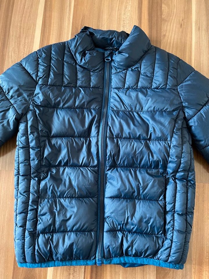 Steppjacke/Frühlingsjacke für Junge oder Mädchen Gr. 98/104 in Höxter