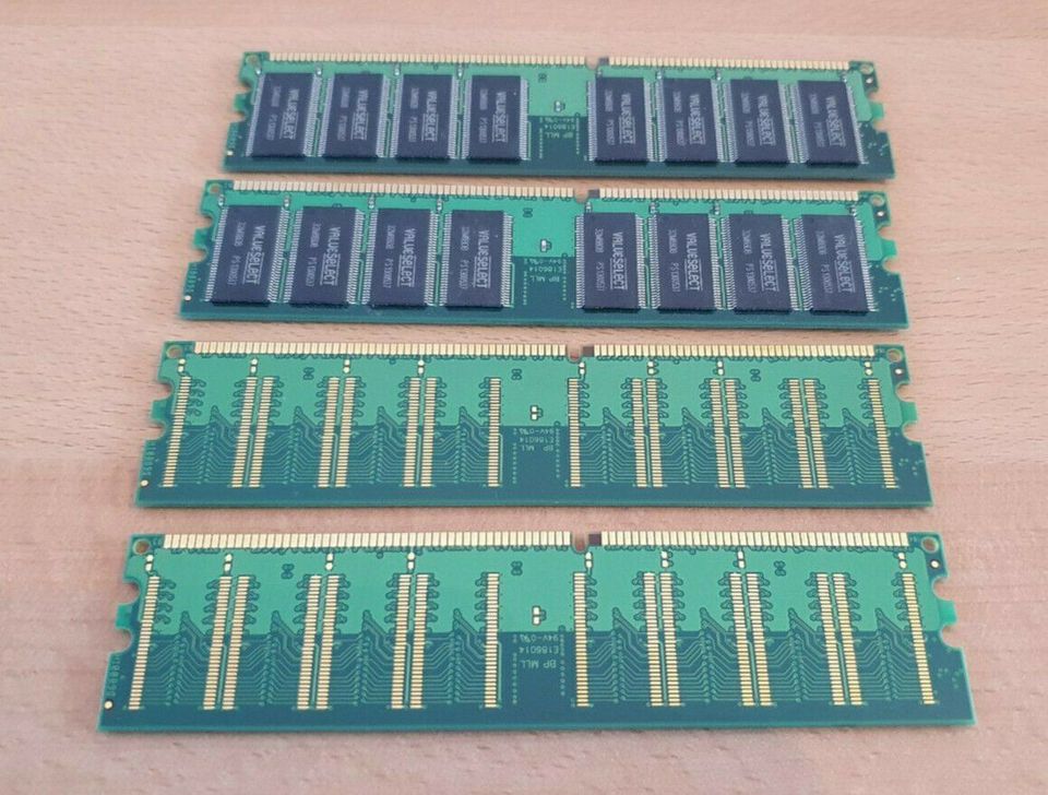 CORSAIR Speicher Memory RAM 512-MB-DDR-Speicher 400 MHz 4x 512MB in Pleidelsheim