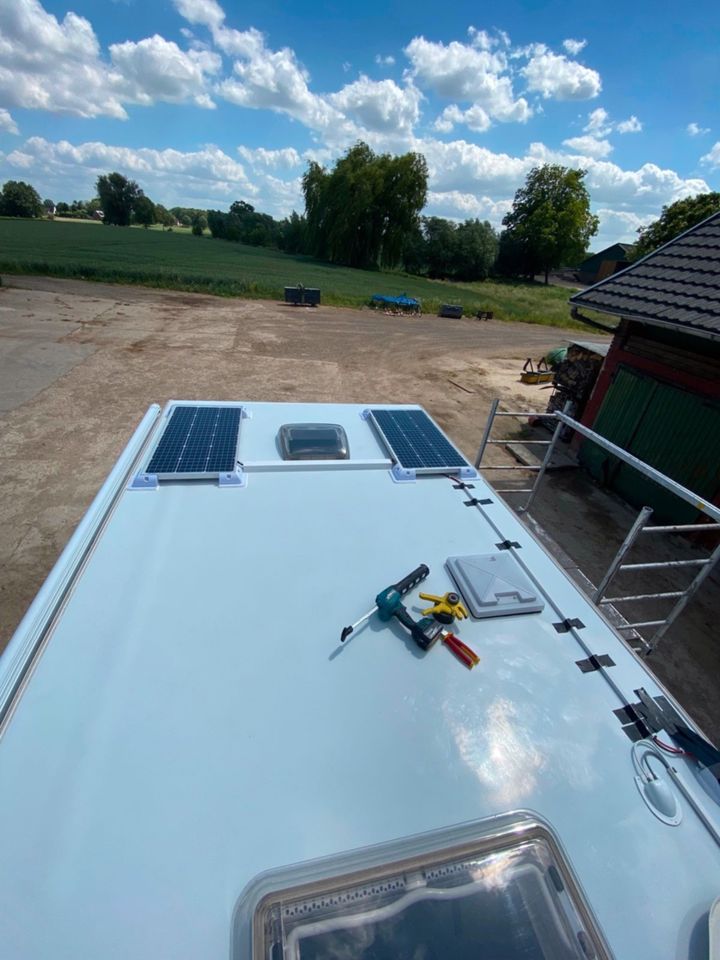 Neu!200Wp Solaranlage für Wohnwagen und Reisemobile inkl. Aufbau in Wachtendonk