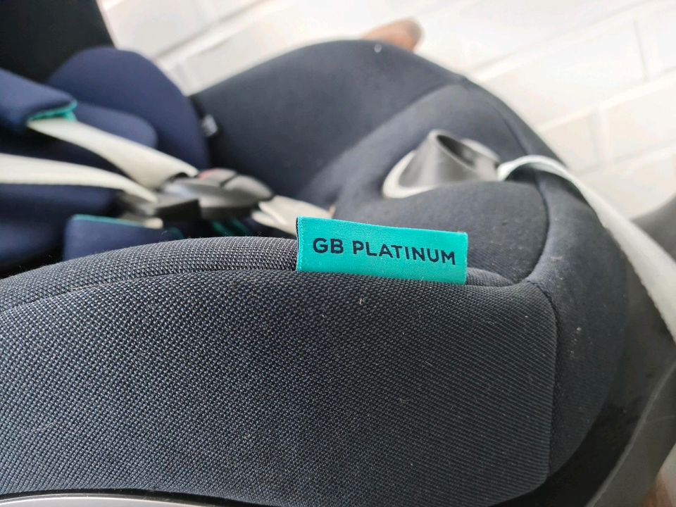 Good Baby GB Autositz Babyschale i size 360° drehbar in Alsdorf