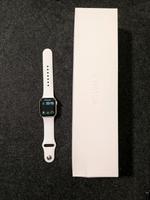 Apple Watch 4 40mm silver + Zubehör Niedersachsen - Alfhausen Vorschau