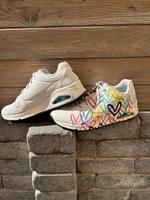 Sketchers Uno weiß mit Herzen Gr 40 Baden-Württemberg - Reutlingen Vorschau