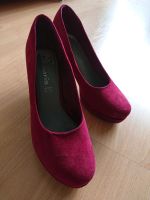 Tamaris Pumps weinrot Velourleder ⭐9€ inkl Versand ⭐ Dortmund - Innenstadt-West Vorschau