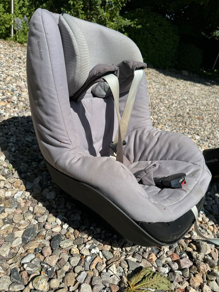 Maxi Cosi Pearl 9-18 kg + 1x Family Fix Base Kindersitz - ISO Fix in Handewitt