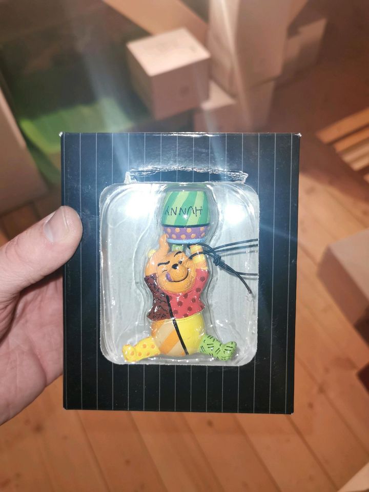 Disney Enesco Britto Mini Figur Winnie the Pooh mit Honigtopf in Weißenfels