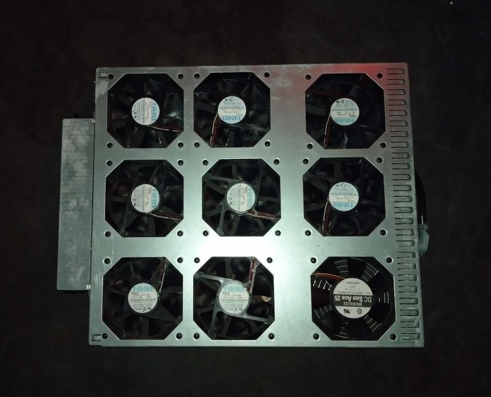 sgi Netzteil Onyx2 Origin 200 Fan tray in Dresden