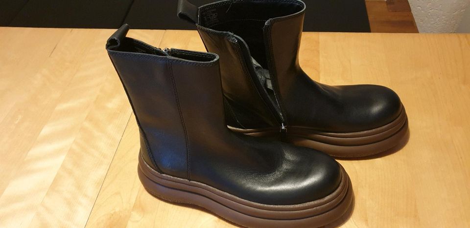 Zara boots damen in Altendiez