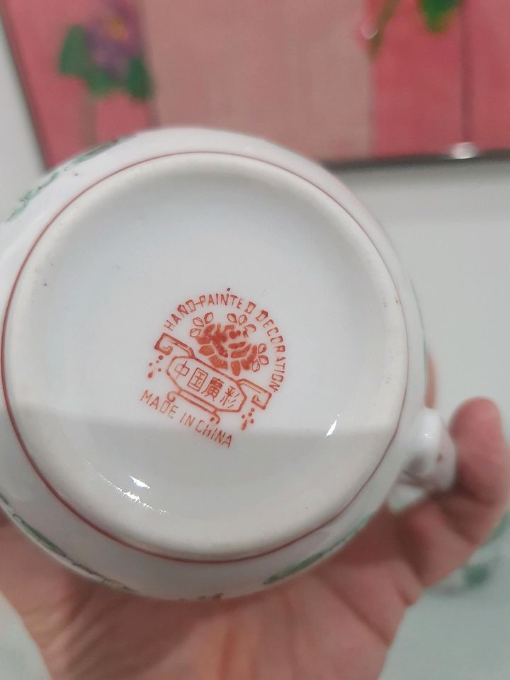 2 edle Chinesische grüner Dragon Drachen Tassen Mug handbemalt in Wetzlar