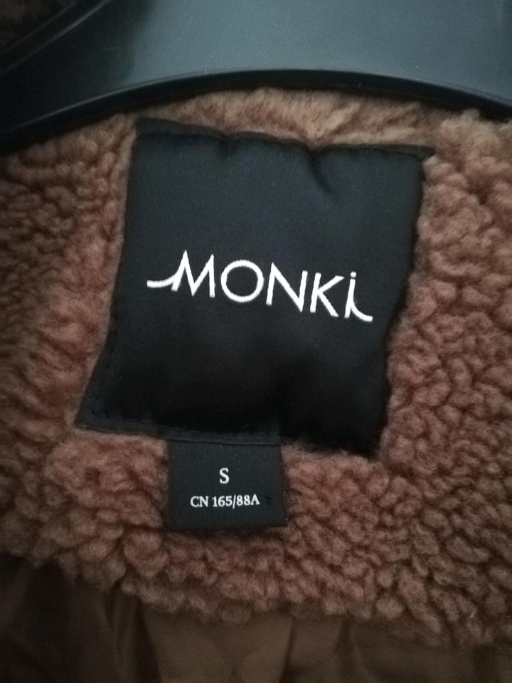 Monki Winterjacke Teddy Sherpa Braun Größe S in Hamburg