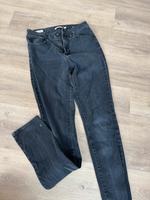 Levis 721 High Rise skinny Jeans schwarz Grösse 27 guter Zustand Saarland - Schiffweiler Vorschau