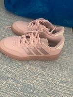 Adidas Sneaker Schuhe 39 Hannover - Ahlem-Badenstedt-Davenstedt Vorschau