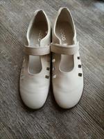 ECCO Echtleder Ballerinas*Gr.40,5 (UK 7,5), cremeweiß, Klettversc Niedersachsen - Stade Vorschau