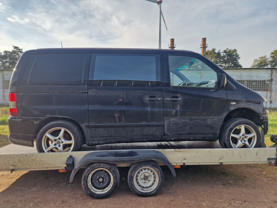 Mercedes Vito 112cdi w638 ohne Getriebe in Wenddorf