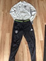 Adidas DFB Trainingsanzug Gr. M im sehr guten Zustand Schleswig-Holstein - Dänischenhagen Vorschau