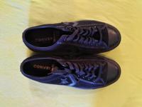 Converse Chuck Taylor Leder in Größe 42,5 inkl. Versand Nordrhein-Westfalen - Kerpen Vorschau