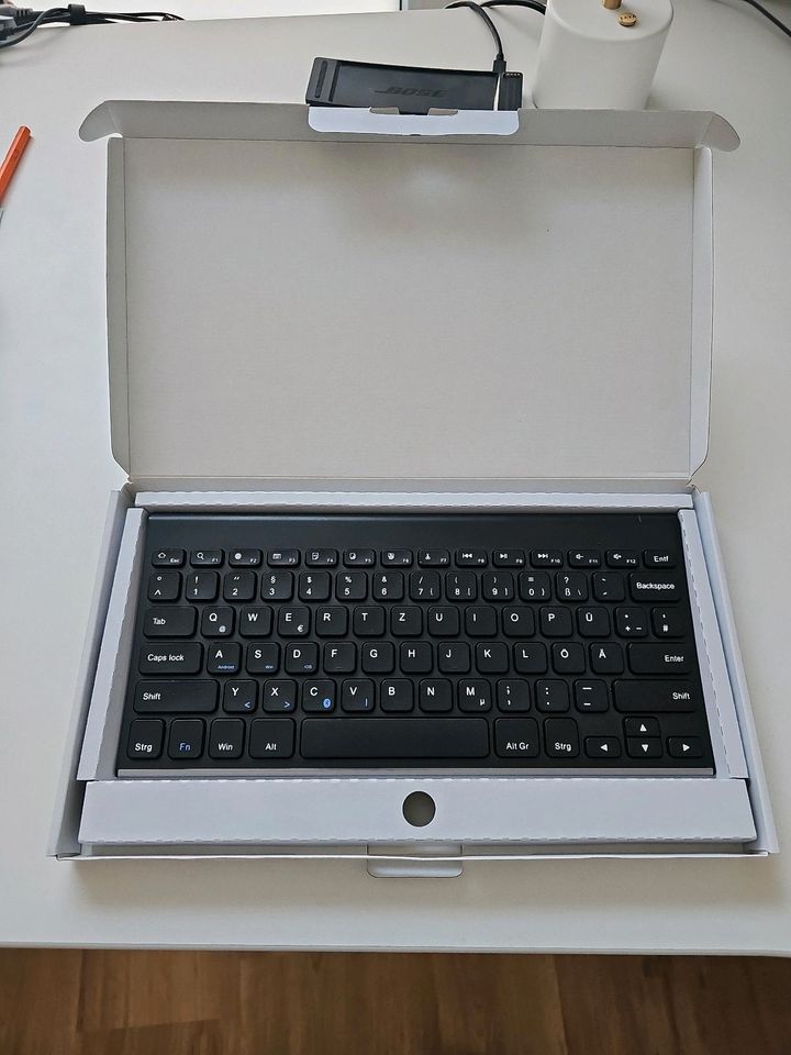 Mini keyboard  - Bluetooth in Bielefeld
