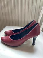 Gabor Leder Pumps dunkelrot Gr. 3 1/2 Nürnberg (Mittelfr) - Nordstadt Vorschau