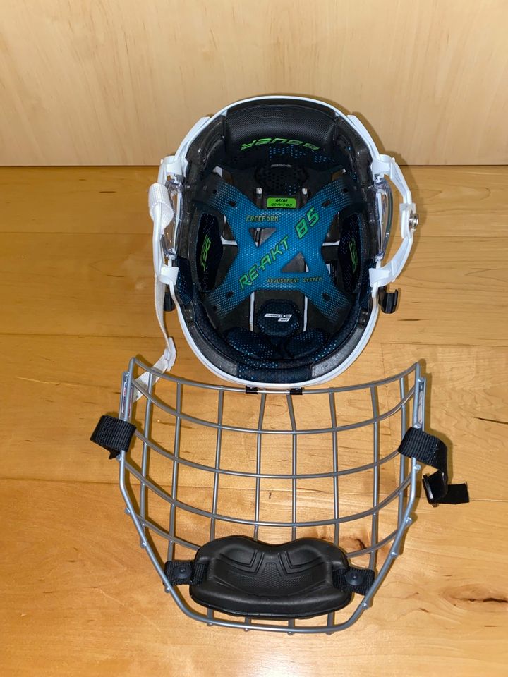 Bauer Reakt 85 M Eishockeyhelm *Neu* *inklusive Versand* in Bietigheim-Bissingen