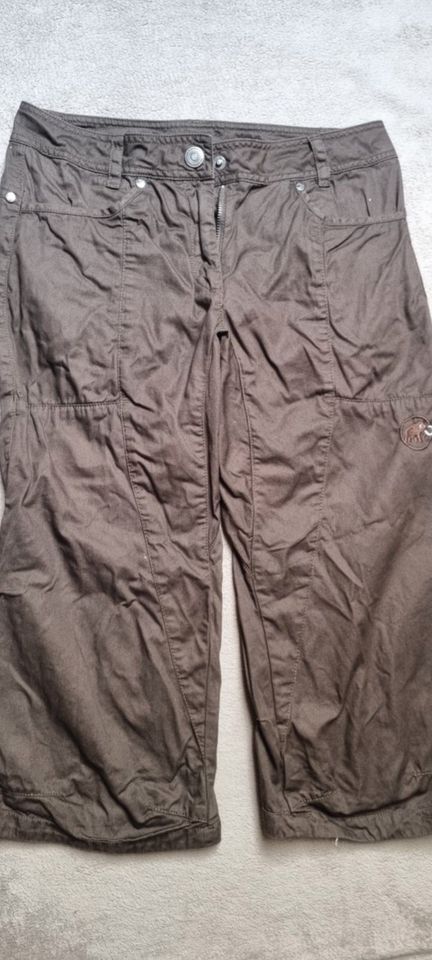 >>>Original Damen MAMMUT 3/4-Outdoorhose Gr. 34 in dunkelbraun<<< in Aurach