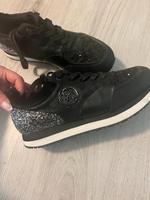 Guess Sneaker Nordrhein-Westfalen - Detmold Vorschau