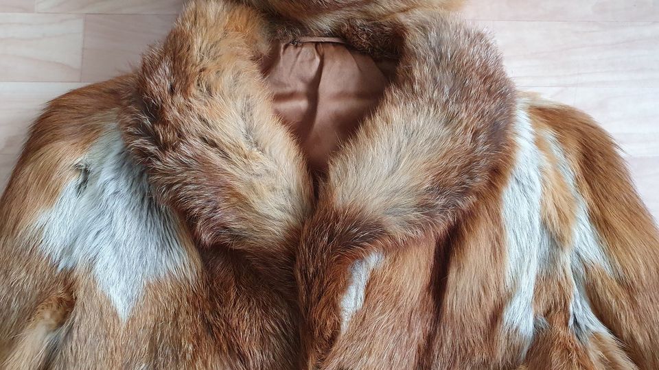 Echt Fuchs Pelzjacke Gr.40 Pelz Kappe extra Preis VHB in Bühl