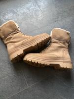 Tamaris Winter Boots gr 40 beige neuwertig Duo Tex Baden-Württemberg - Laupheim Vorschau