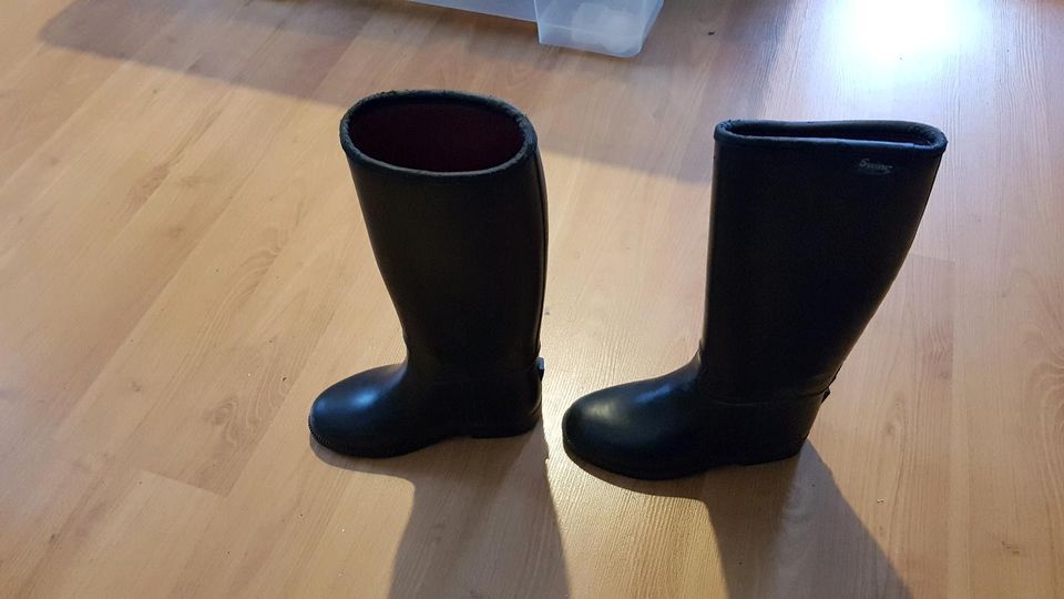 Reitstiefel, Kinder, schwarz, Größe 31 in Marburg