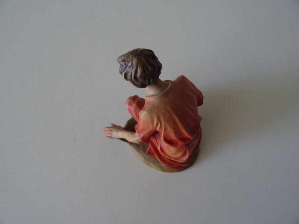 Anri - Figur - Junge kniend - 12,5 cm - color in Tamm