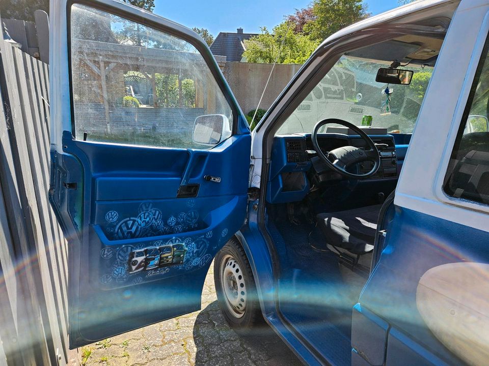 Vw T4 caravelle in Schwabstedt