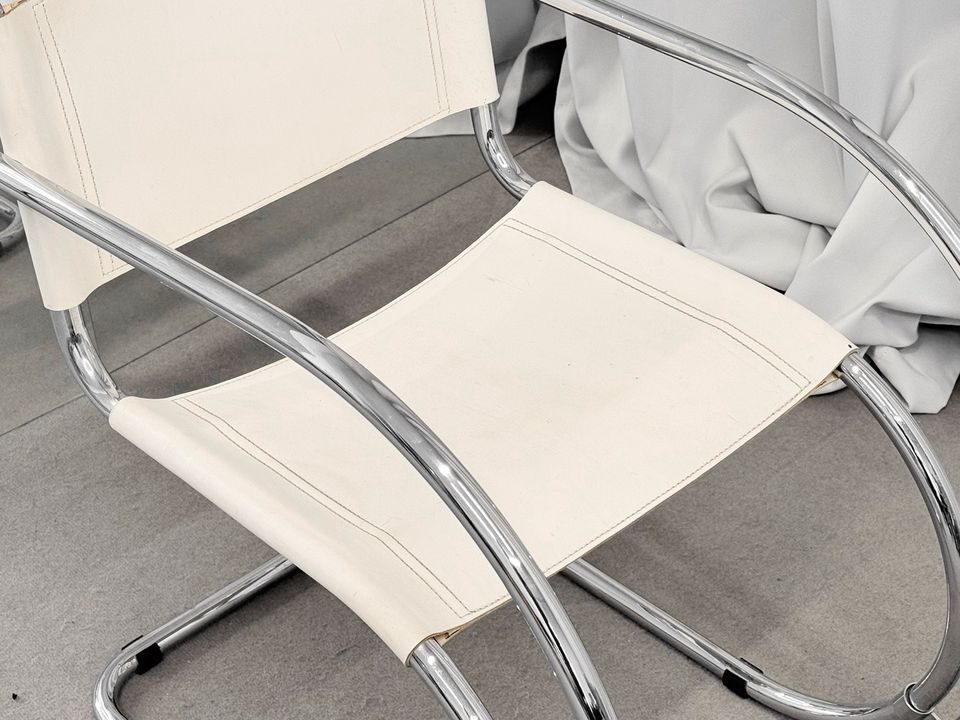 1/1 Bauhaus Sessel Stuhl Leder Italien Stahlrohr Chair in Berlin