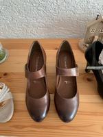 Spangenschuhe Pumps  high heels chic Tamaris 38 10€ Hessen - Eltville Vorschau