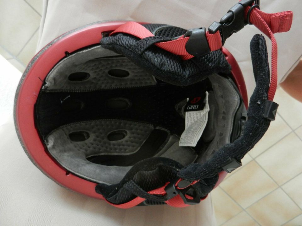 Skihelm Giro Fuse Damen rot matt in Jockgrim