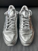 Reebok Classic Silber 40 Hessen - Dreieich Vorschau