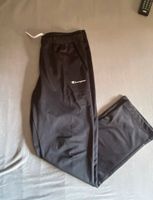 Champion Hose L baggy (kein Nike / Lacoste ) Rheinland-Pfalz - Polch Vorschau