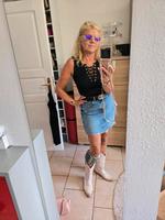 urban Outfit m 38 top Shirt schwarz niieten Leipzig - Lindenthal Vorschau