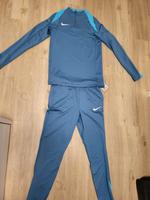 Nike Trainingsanzug/ Tracksuit / Anzug Köln - Porz Vorschau