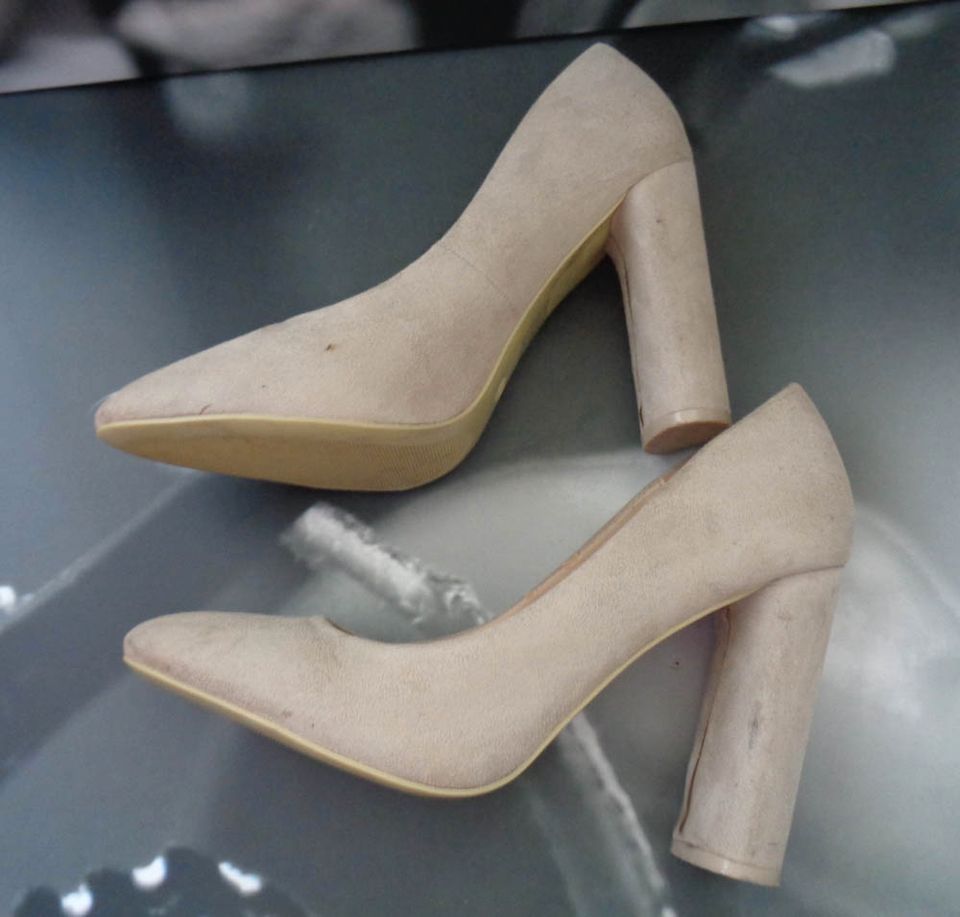 Juliet Pumps High Heel 10 cm Absatz creme in München