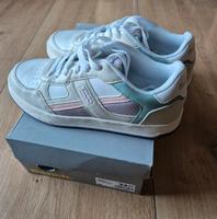Neue Bench Sneaker Größe 38 Sachsen - Brand-Erbisdorf Vorschau